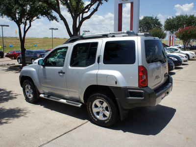 nissan xterra 2010 silver suv s gasoline 6 cylinders 4 wheel drive automatic with overdrive 76116