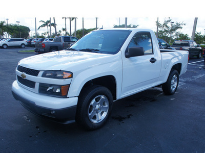 chevrolet colorado 2012 white gasoline 4 cylinders 2 wheel drive automatic 33177