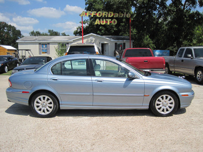 jaguar x type 2002 lt  gray sedan 2 5 gasoline 6 cylinders all whee drive automatic 77379