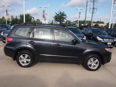 subaru forester 2013 dk  gray wagon 2 5x gasoline 4 cylinders all whee drive automatic 77090