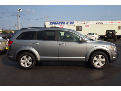 dodge journey 2010 silver suv sxt gasoline 6 cylinders front wheel drive automatic 07730