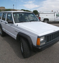 jeep cherokee 1995 white suv se gasoline 6 cylinders 4 wheel drive automatic 81212