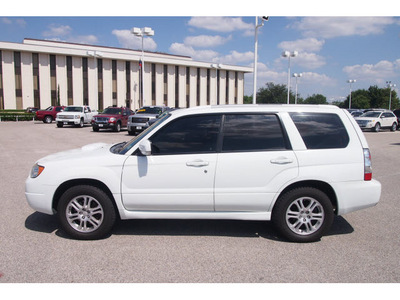 subaru forester 2006 white suv 2 5 xt limited gasoline 4 cylinders all whee drive automatic 77074