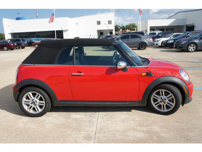 mini cooper 2011 red gasoline 4 cylinders front wheel drive automatic 77034