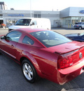 ford mustang 2008 red coupe gasoline 6 cylinders rear wheel drive automatic with overdrive 60546