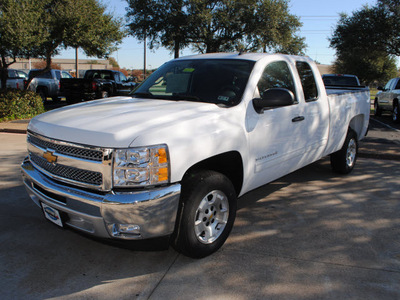 chevrolet silverado 1500 2012 white pickup truck lt flex fuel 8 cylinders 2 wheel drive automatic 75075