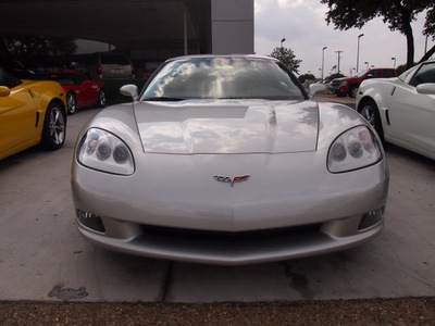 chevrolet corvette 2012 silver coupe gasoline 8 cylinders rear wheel drive 6 speed manual 75075