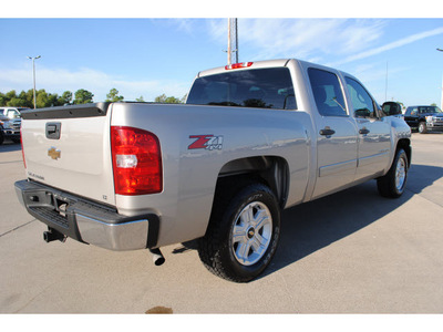 chevrolet silverado 1500 2007 silver lt 8 cylinders 4 wheel drive automatic with overdrive 77539