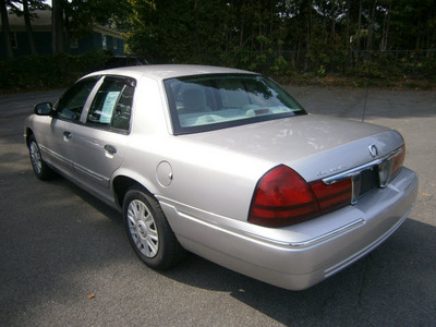 mercury grand marquis 2005 silver sedan gs gasoline 8 cylinders rear wheel drive automatic with overdrive 13502