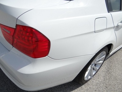 bmw 3 series 2011 white sedan 328i gasoline 6 cylinders rear wheel drive not specified 77388