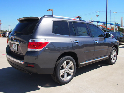 toyota highlander 2012 gray suv limited gasoline 6 cylinders front wheel drive automatic 76011