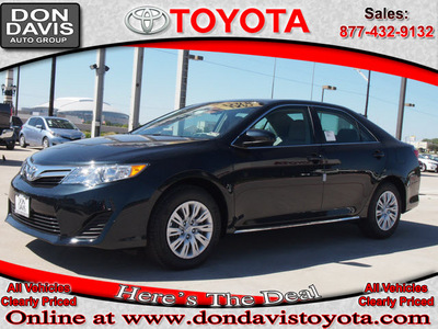 toyota camry 2012 gray sedan le gasoline 4 cylinders front wheel drive automatic 76011