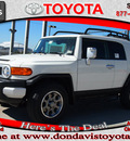 toyota fj cruiser 2012 white suv gasoline 6 cylinders 2 wheel drive automatic 76011