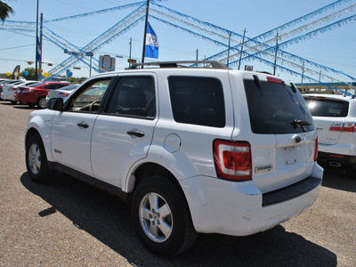 ford escape 2008 white suv xlt gasoline 6 cylinders front wheel drive automatic with overdrive 78550