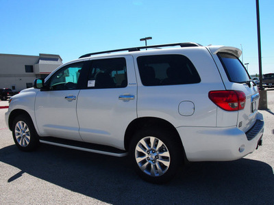 toyota sequoia 2012 white suv platinum gasoline 8 cylinders 2 wheel drive automatic 76011