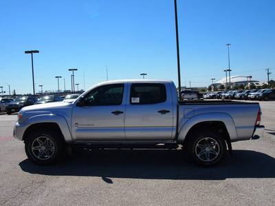 toyota tacoma 2013 silver streak prerunner v6 gasoline 6 cylinders 2 wheel drive automatic 76011