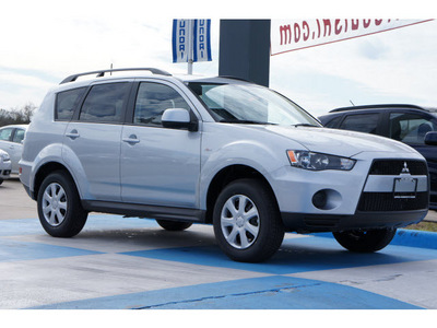 mitsubishi outlander 2012 silver suv es gasoline 4 cylinders front wheel drive automatic 77094