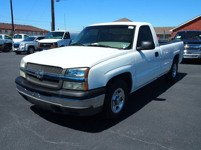 chevrolet silverado 1500 2003 white pickup truck work truck flex fuel 8 cylinders rear wheel drive automatic 76234