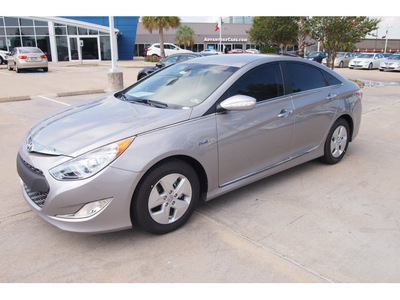 hyundai sonata hybrid 2012 silver sedan hybrid 4 cylinders front wheel drive automatic 77074