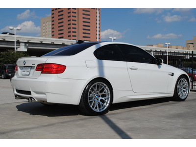 bmw m3 2011 white coupe gasoline 8 cylinders rear wheel drive automatic 77002