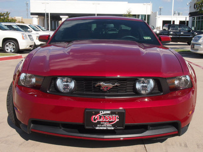 ford mustang 2011 red coupe gt premium gasoline 8 cylinders rear wheel drive 6 speed manual 76018