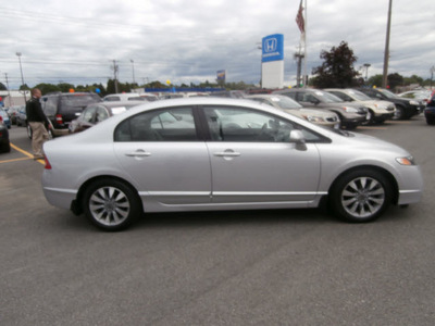 honda civic 2011 gray sedan gasoline 4 cylinders front wheel drive automatic 13502