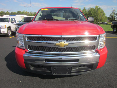 chevrolet silverado 1500 2011 red pickup truck ls flex fuel 8 cylinders 2 wheel drive automatic 62863