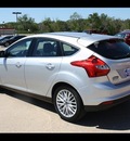 ford focus 2012 silver hatchback sel flex fuel 4 cylinders front wheel drive automatic 75142
