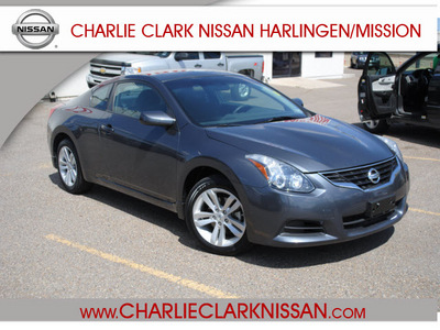 nissan altima 2010 dk  gray coupe s gasoline 4 cylinders front wheel drive automatic 78552