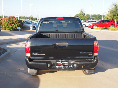 toyota tacoma 2006 black prerunner v6 gasoline 6 cylinders rear wheel drive automatic 76049