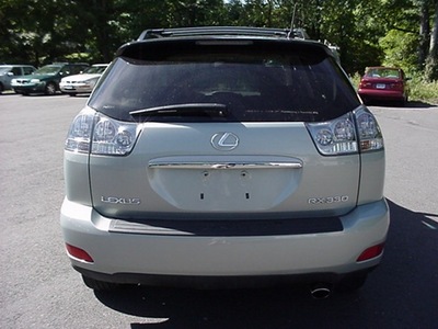 lexus rx 330 2006 tan suv gasoline 6 cylinders all whee drive 06019