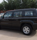 jeep patriot 2010 black suv sport gasoline 4 cylinders front wheel drive automatic 75080