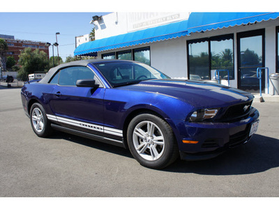 ford mustang 2012 dk  blue v6 gasoline 6 cylinders rear wheel drive automatic 90004