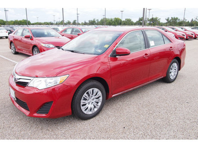 toyota camry 2012 red sedan le gasoline 4 cylinders front wheel drive automatic 77074