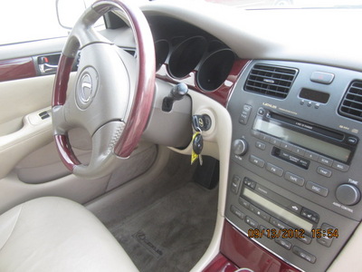 lexus es 300