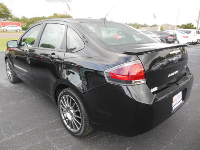 ford focus 2011 black sedan sport ses gasoline 4 cylinders front wheel drive automatic with overdrive 34474
