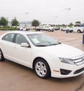 ford fusion 2011 white sedan se gasoline 4 cylinders front wheel drive automatic 76108