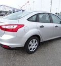 ford focus 2013 silver sedan s flex fuel 4 cylinders front wheel drive 6 speed automatic 77388