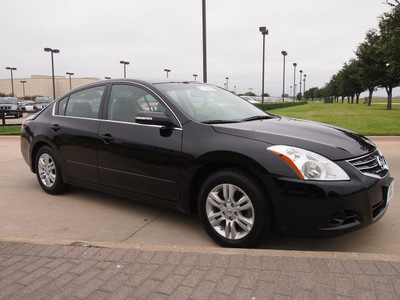 nissan altima 2012 black sedan 2 5 sl gasoline 4 cylinders front wheel drive automatic 76018