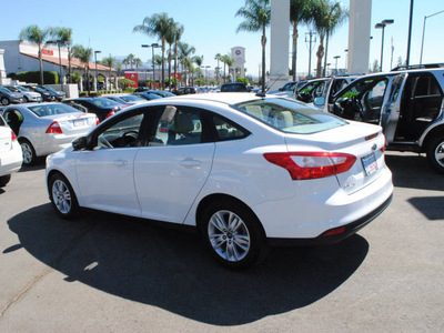 ford focus 2012 white sedan sel flex fuel 4 cylinders front wheel drive automatic 91010