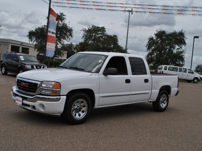 gmc sierra 1500 2005 white sle gasoline 8 cylinders rear wheel drive 4 speed automatic 78550