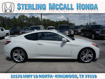 hyundai genesis coupe 2010 white coupe 3 8l grand touring gasoline 6 cylinders rear wheel drive automatic 77339