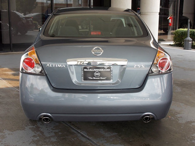 nissan altima 2011 gray sedan 2 5 s gasoline 4 cylinders front wheel drive shiftable automatic 77477