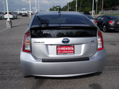 toyota prius 2012 silver hatchback four hybrid 4 cylinders front wheel drive automatic 75604