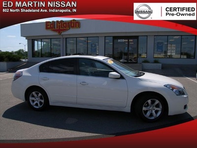 nissan altima 2009 white sedan 4dr sdn i4 2 5s cvt gasoline 4 cylinders front wheel drive automatic 46219