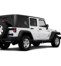 jeep wrangler unlimited 2013 white suv sport gasoline 6 cylinders 4 wheel drive automatic 77388