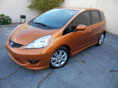 honda fit 2009 orange hatchback sport gasoline 4 cylinders front wheel drive automatic 79936