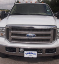 ford f 350 super duty 2005 white king ranch diesel 8 cylinders 4 wheel drive automatic 77375