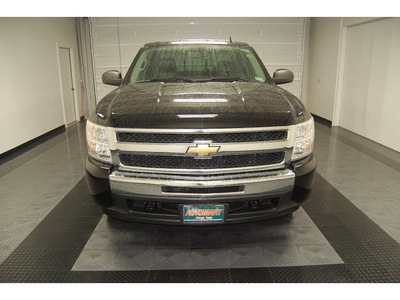 chevrolet silverado 1500 2009 black lt flex fuel 8 cylinders 4 wheel drive automatic with overdrive 77630