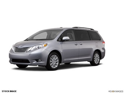 toyota sienna 2013 van gasoline 6 cylinders all whee drive not specified 78006